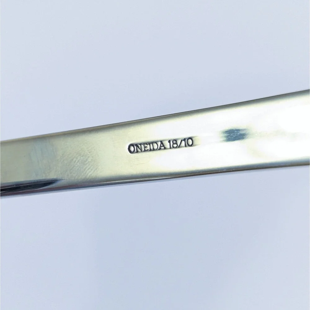 Oneida CADENCE Dinner Fork 7 7/8